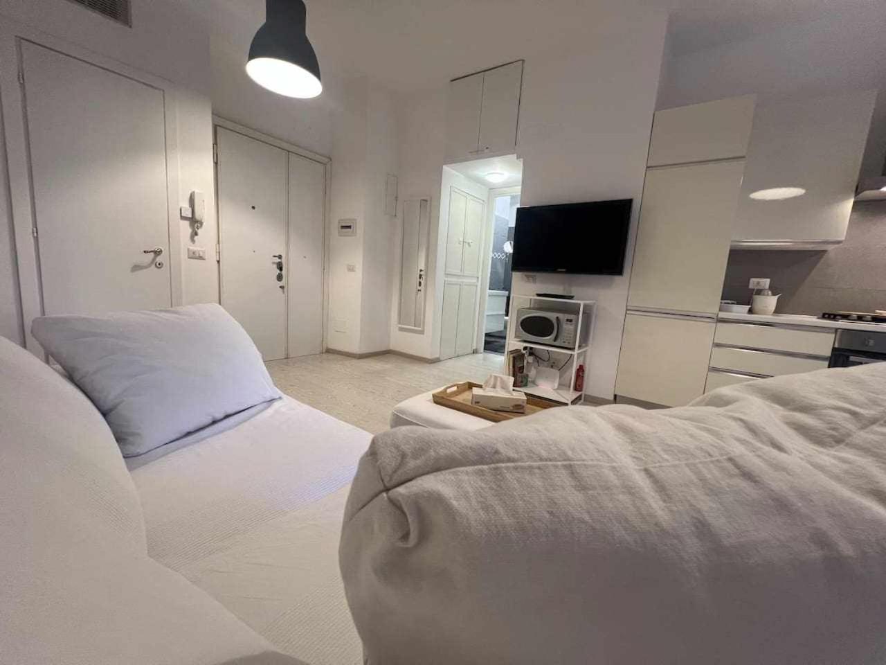 Modern Apartment In Monteverde ローマ エクステリア 写真